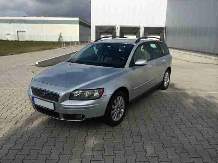 V50 2.4 Momentum