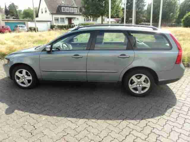 Volvo V50 2.4i Aut. Momentum