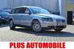 V50 2.4i Aut Momentum NAVI RTI Klimaautom ALU 16