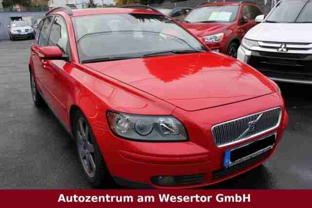 V50 2.4i Momentum TOP Zustand