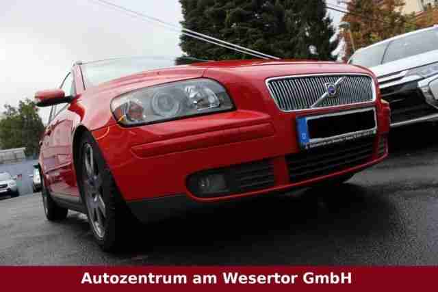 Volvo V50 2.4i Momentum TOP Zustand