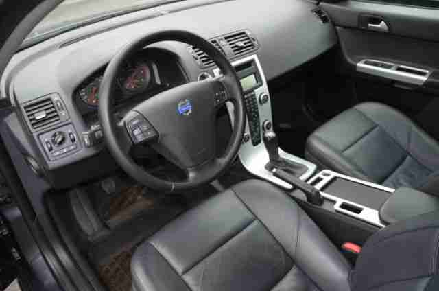 Volvo V50 DPF DRIVe **LEDER**SCHIEBEDACH**1-HAND**ALU*
