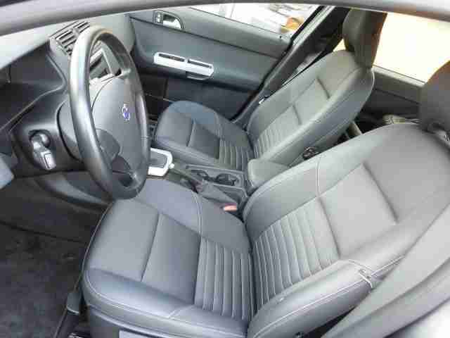 Volvo V50 KINETIC 1,8 KLIMA,RADIO-CD,U.V.M