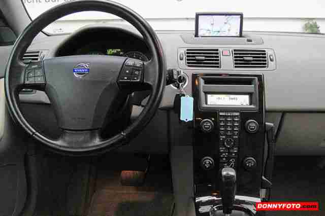 Volvo V50 T5 Automatik + Summum + Navigation
