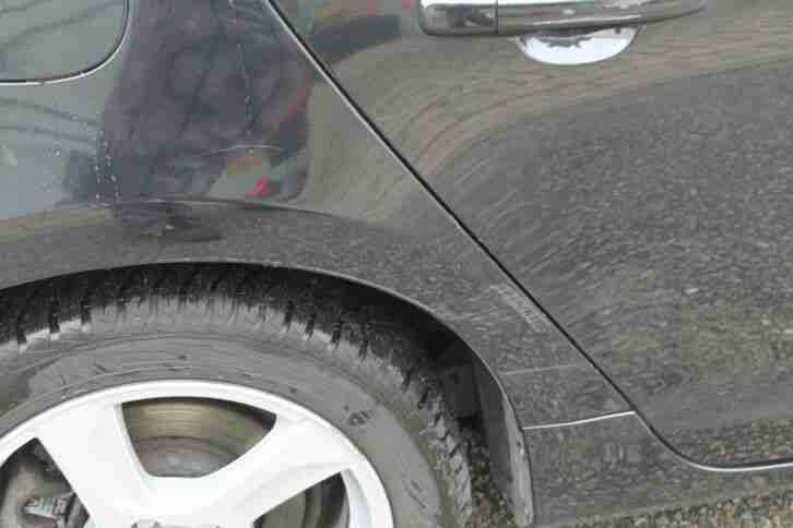Volvo V60 D5 AWD Allradantrieb Kurvenlicht Xen. Diesel 1 Hand Scheckheftgepflegt