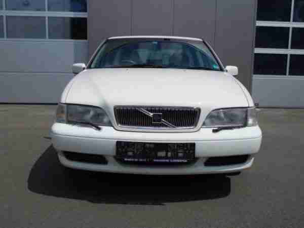 Volvo V70 2.0 Klima~Teilleder~**TÜV 03.2016**