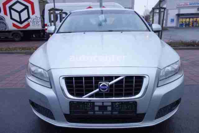 Volvo V70 2.0D Momentum*Navi*Leder*