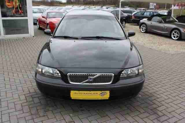 Volvo V70 2.4 D5 * Teilleder * AHK * Automatik *