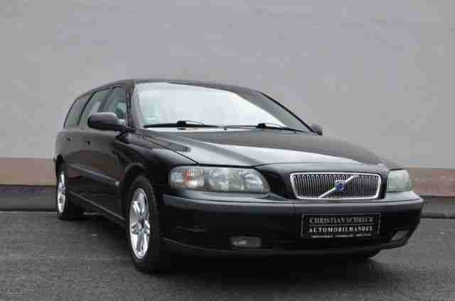 Volvo V70 2.4 LEDER SCHIEBEDACH KLIMA ZAHNRIEMEN ALU
