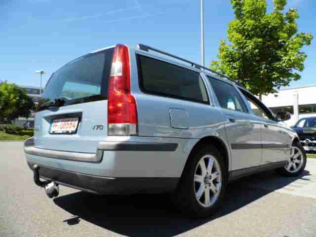 Volvo V70 2.4 Leder AHK 2 Hand Klima EURO4 GEPFLEGT