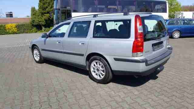 Volvo V70 2.4 Premium,Sehr Gepflegt, TÜV 09/2016