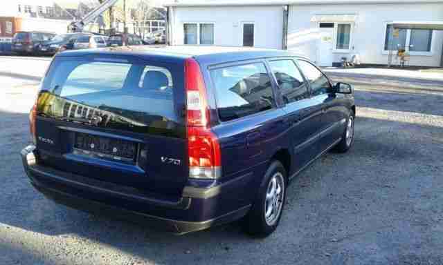 Volvo V70 2.4