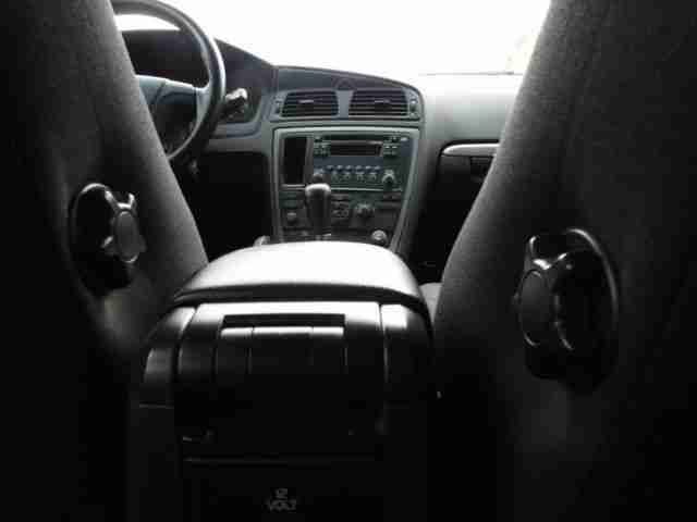 Volvo V70 2.4 Xenon + Klimatronik + 1.Hand