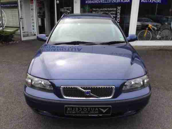 Volvo V70 2.4 * lückenlos Scheckheft gepflegt VOLVO*