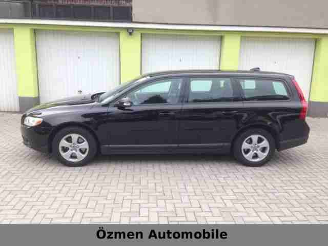 Volvo V70 2.4D * Navi *Leder * PDC * Xenon * Mod.2010