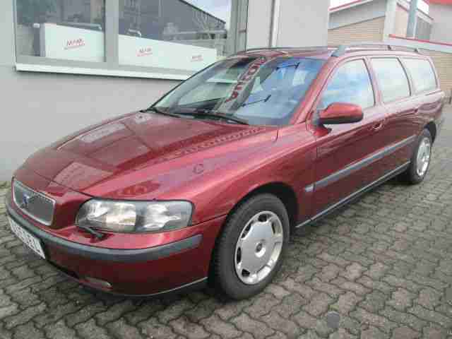V70 2.5 D Klimaa. el.GSHD AHK Leder Alu 2.Hand