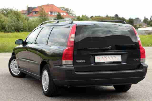 Volvo V70 2.5 D *Scheckheft/Klima/Navi*