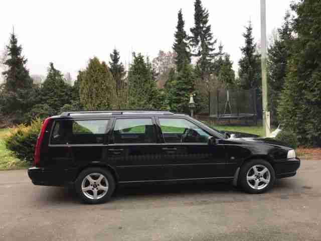 Volvo V70 2.5 TDI Automatik