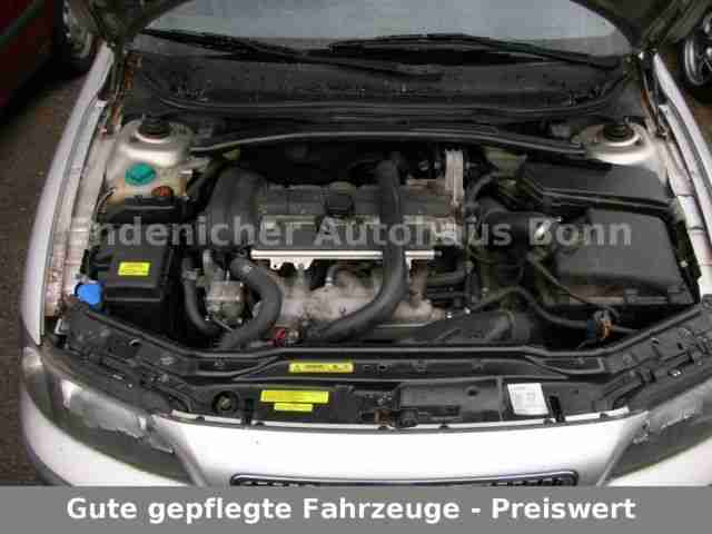 Volvo V70 AWD 4x4 Automatik *Navi *Leder *Summum