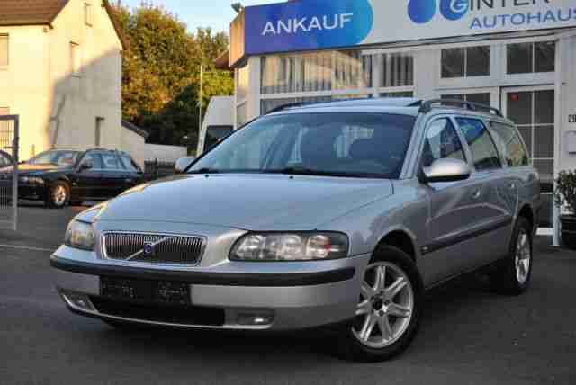 V70 Bi Fuel Comfort aus 1.Hand Scheckheft Leder