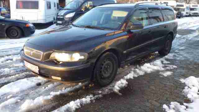 Volvo V70 Black Edition Vollausstattung!! AHK , DPF