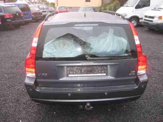 Volvo V70 D5 AWD DPF Aut. Momentum*LEDER*XENON*ALU*WR*