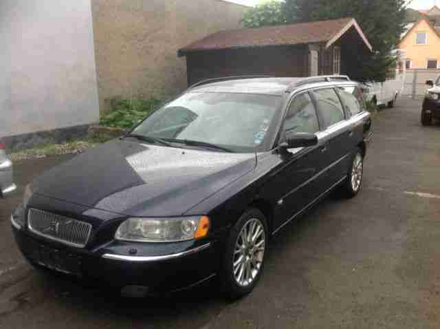 Volvo V70 D5 AWD Summum