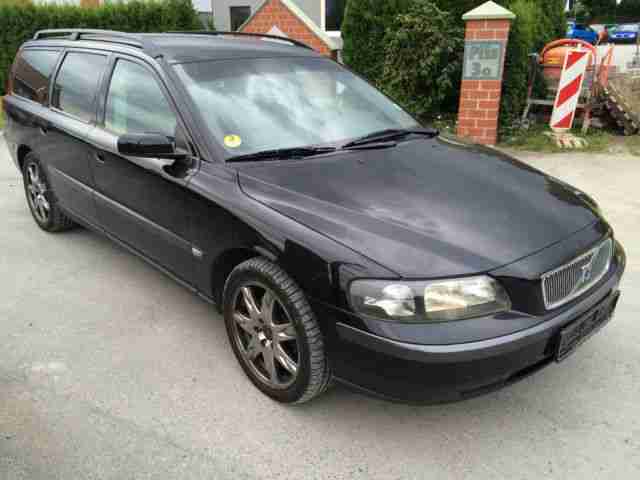 Volvo V70 D5 Black Edition