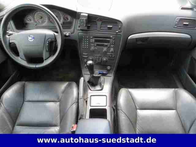 Volvo V70 D5 Celebration E-SITZ XENON LEDER 1.HD !