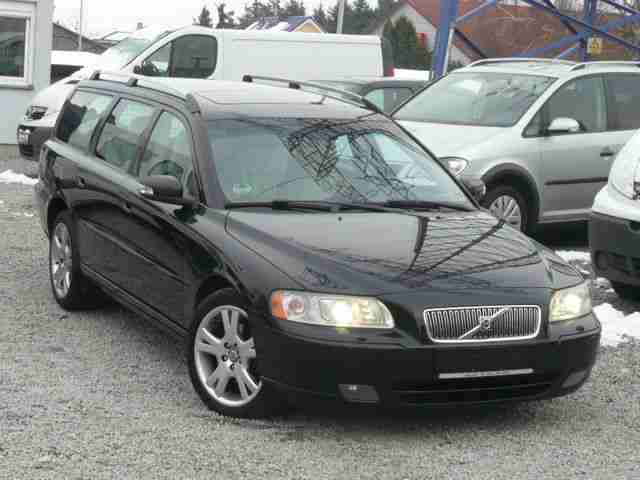 Volvo V70 D5 DPF Aut. Edition Sport XENON + LEDER