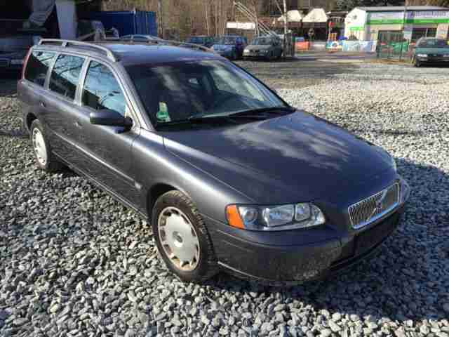 Volvo V70 D5 Momentum