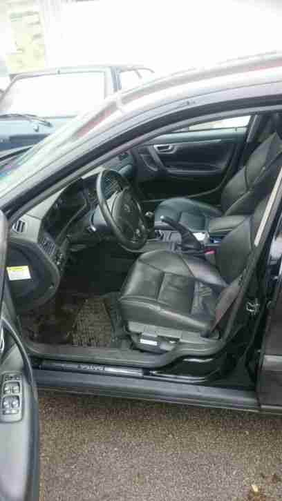 Volvo V70 D5
