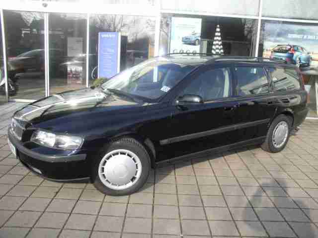 V70 D5, Navi, DPF, AHK, Leder, Standhzg., GSHD