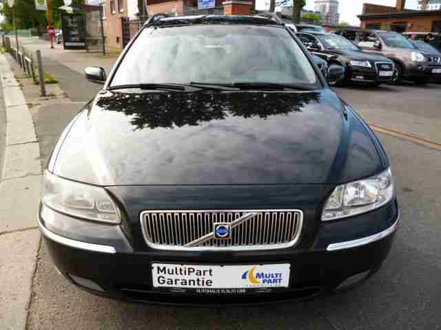 Volvo V70 D5 Summum/Navi/Leder/Xenon/18Zoll-Alu