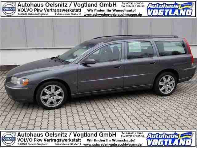 Volvo V70 D5 Summum mit Standheizung, Schiebedach, Nav