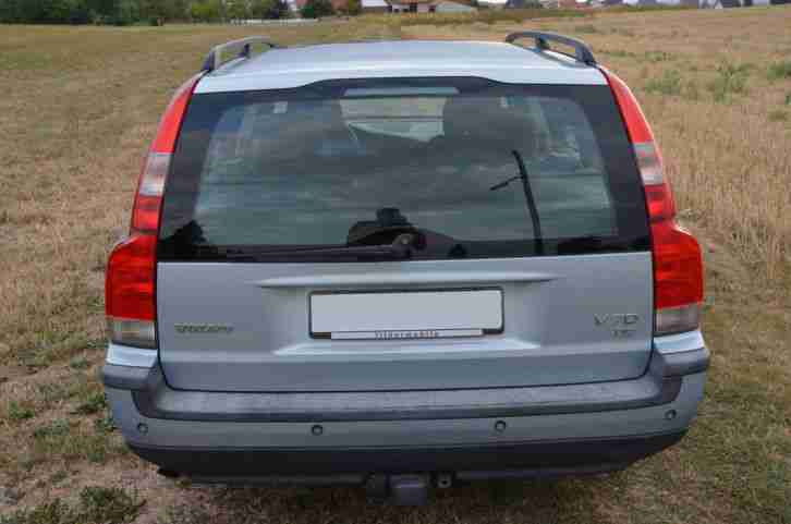Volvo V70 D5 TÜV Neu DPF grüne Plakette