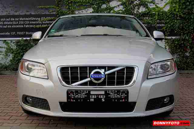 Volvo V70 DRIVe Summum-Voll Ausstattung...
