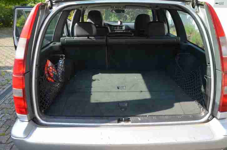 Volvo V70 HU 02/2016 222 TKM metallic grau Originalkilometerstand