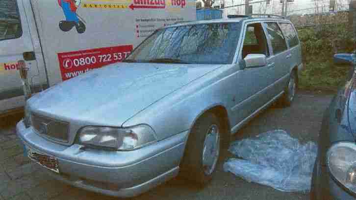 Volvo V70 I