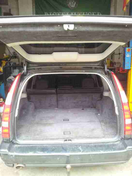 *Volvo* V70 Kombi 2,5*144 PS* LPG* AHK* TÜV 3/16* A/C Autom. *Teilleder etc.*