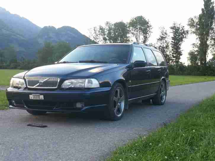 Volvo V70 R AWD