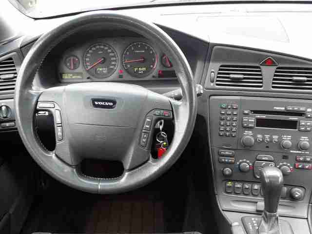 Volvo V70 T5 Kombi *Klima*Alu*Standheizung*