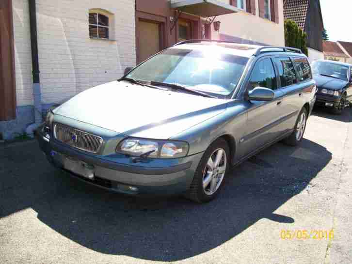 V70 T5 TÜV neu AHK