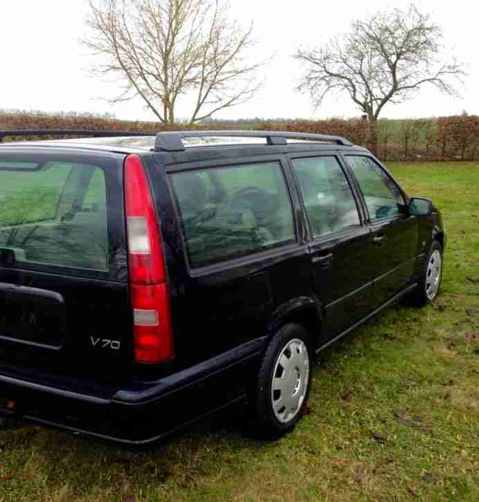 Volvo V70 zum Ausschlachten