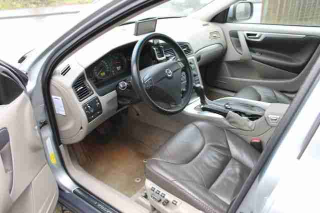 Volvo XC 70 D5 AWD Automatic/Xenon/Summum