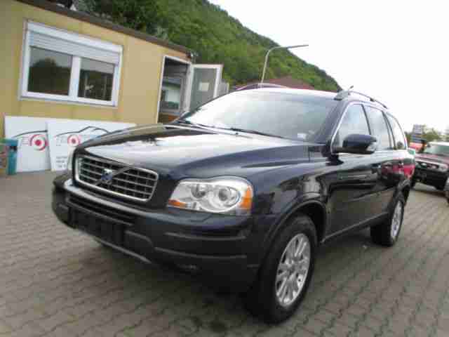 Volvo XC 90 D5 Momentum 7 Sitzer