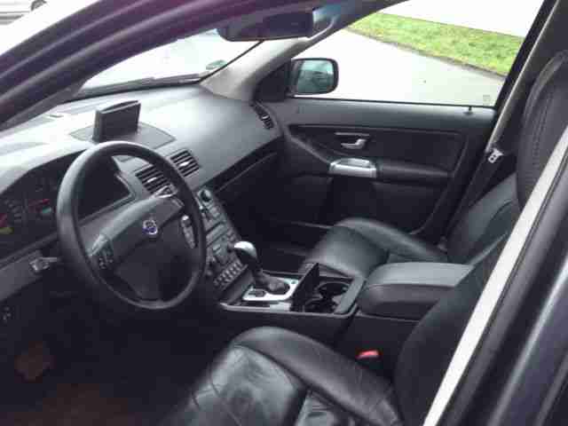 Volvo XC 90 D5 Xenon*Navi*Automatik*Leder*Schiebedach