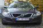 XC60 DRIVe Momentum (Panoramadach AHK NAVI)