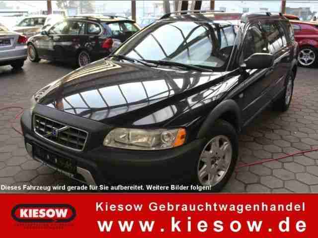 Volvo XC70 D5 AWD Kinetic Aut. Navi Leder