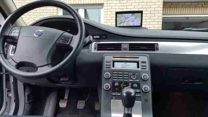VolvoV70, Benzin145PS, EZ.7/2008, ca.141000km,Volle Ausstattung!Aus1Hand.Perfekt